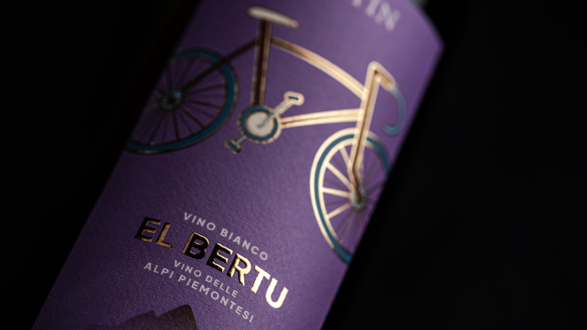 BOTTLED STORIES — A New Visual Identity for L’Autin — detail 2